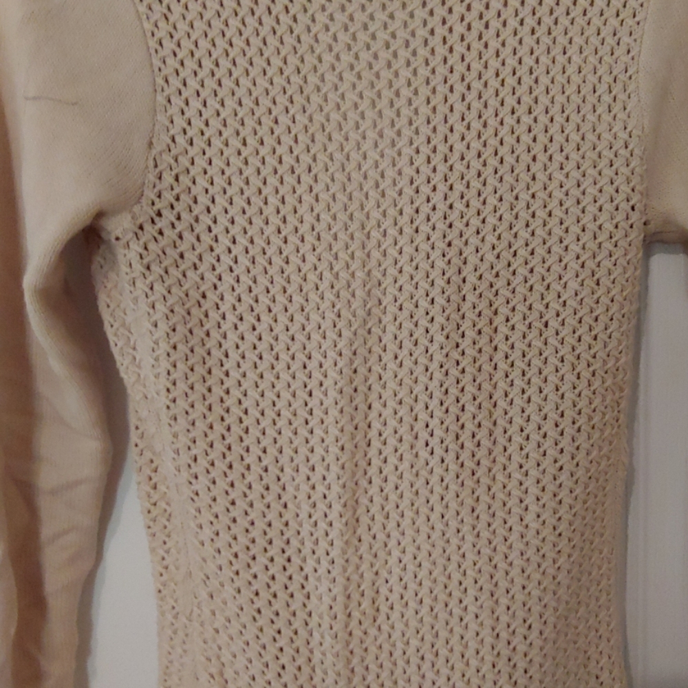 Venus Sweater Size Small - Picture 3 of 3